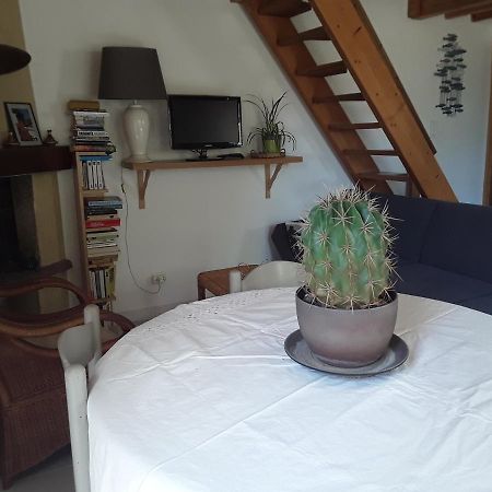 la petite maison Vaugines Extérieur photo