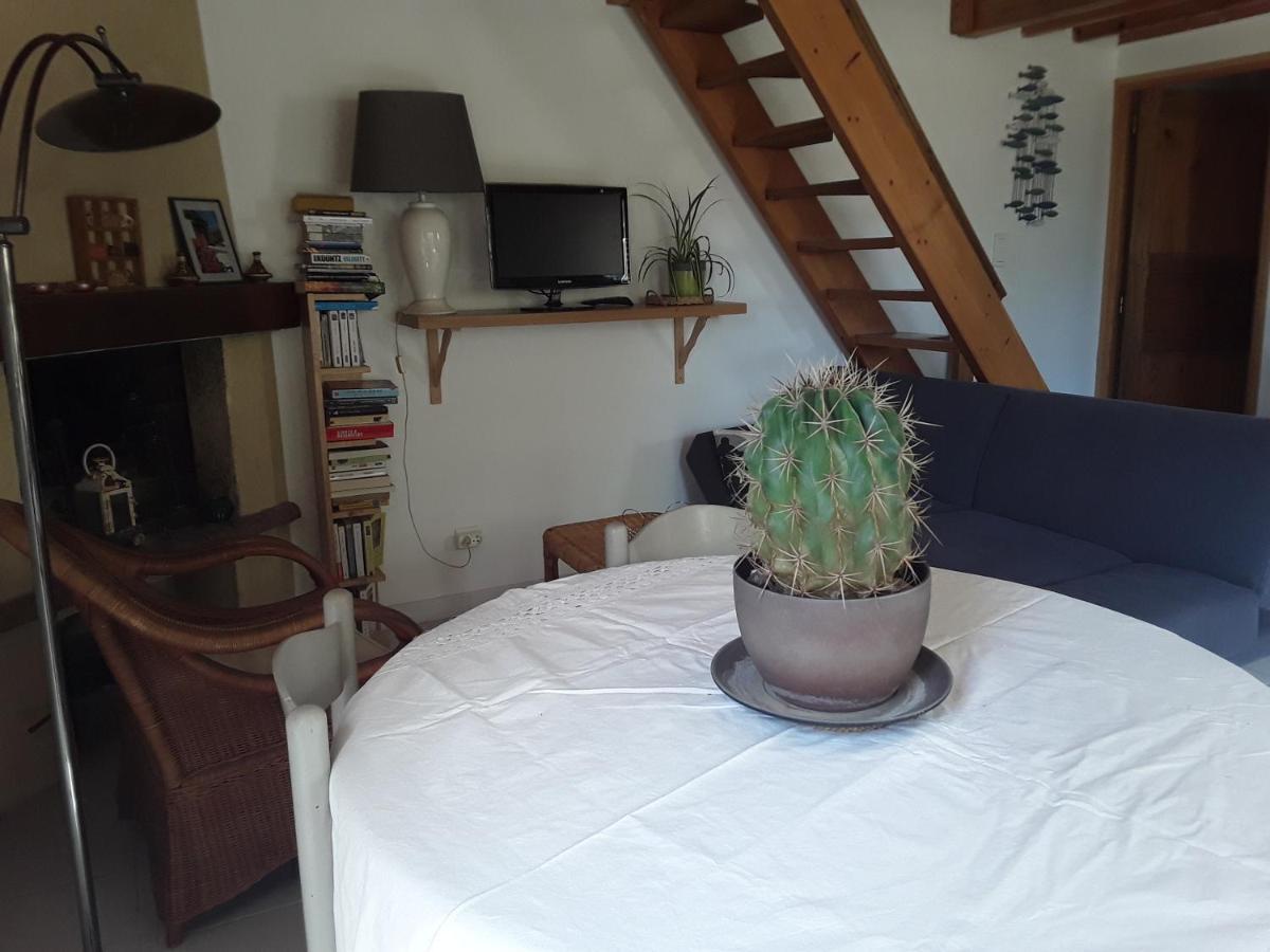 la petite maison Vaugines Extérieur photo